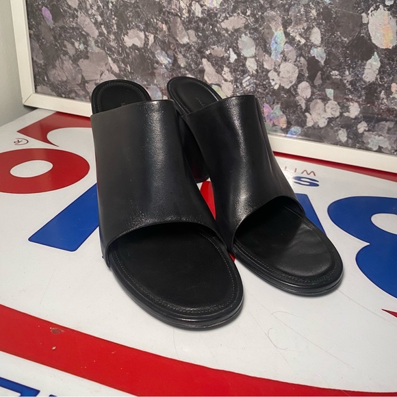 Balenciaga open toe heels - Picture 2 of 7